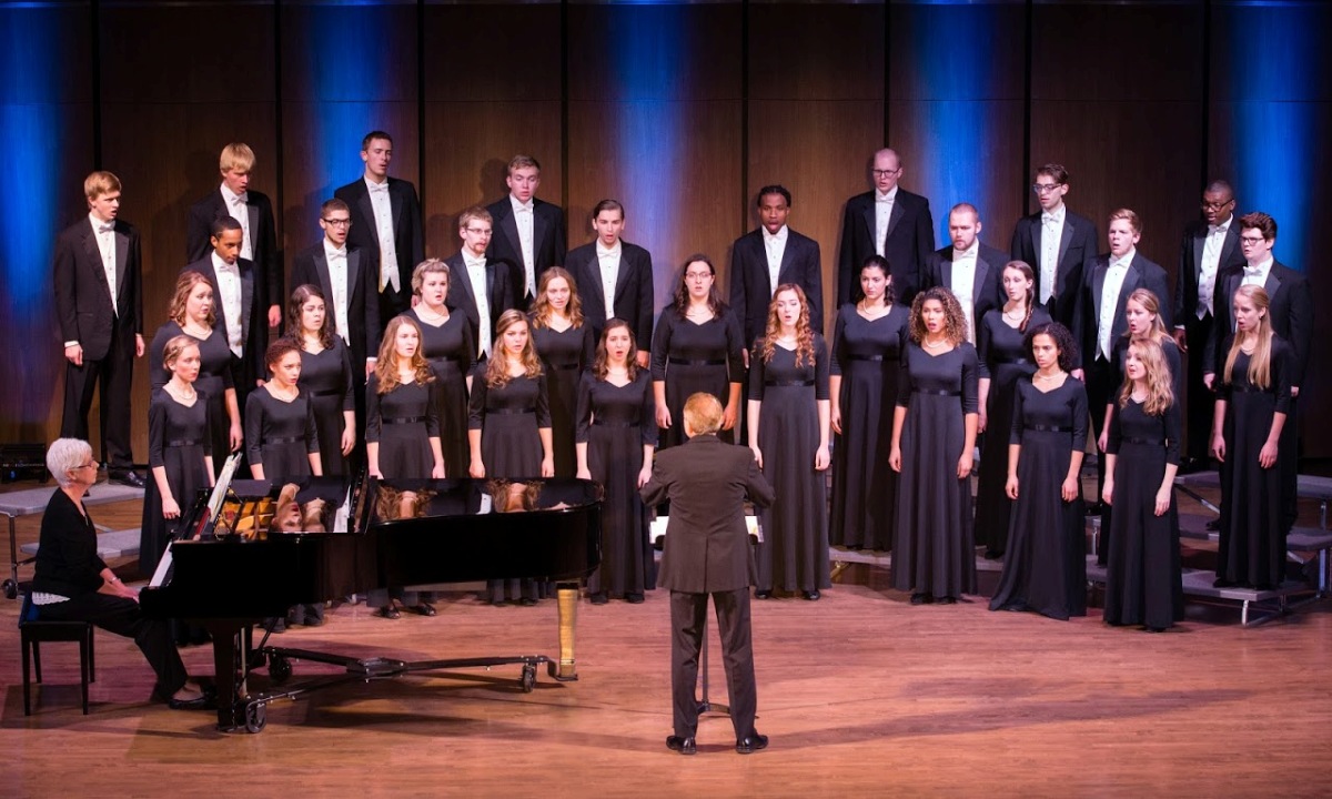 Gemeinschaftskonzert in Stadtkirche</br>Kammerchor Cantemus freut sich auf Gäste aus USA