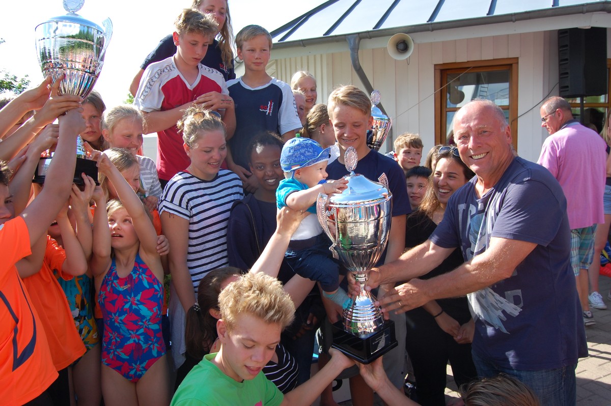 SG Neukölln gewinnt Bergbad-Pokal-Schwimmfest</br>Schaumburg-Cup für SC Stadthagen
