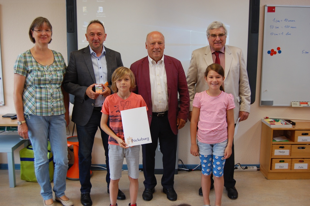 „Schwimmen ist toll und macht Spaß“</br>Schulschwimmpreis der Stadt