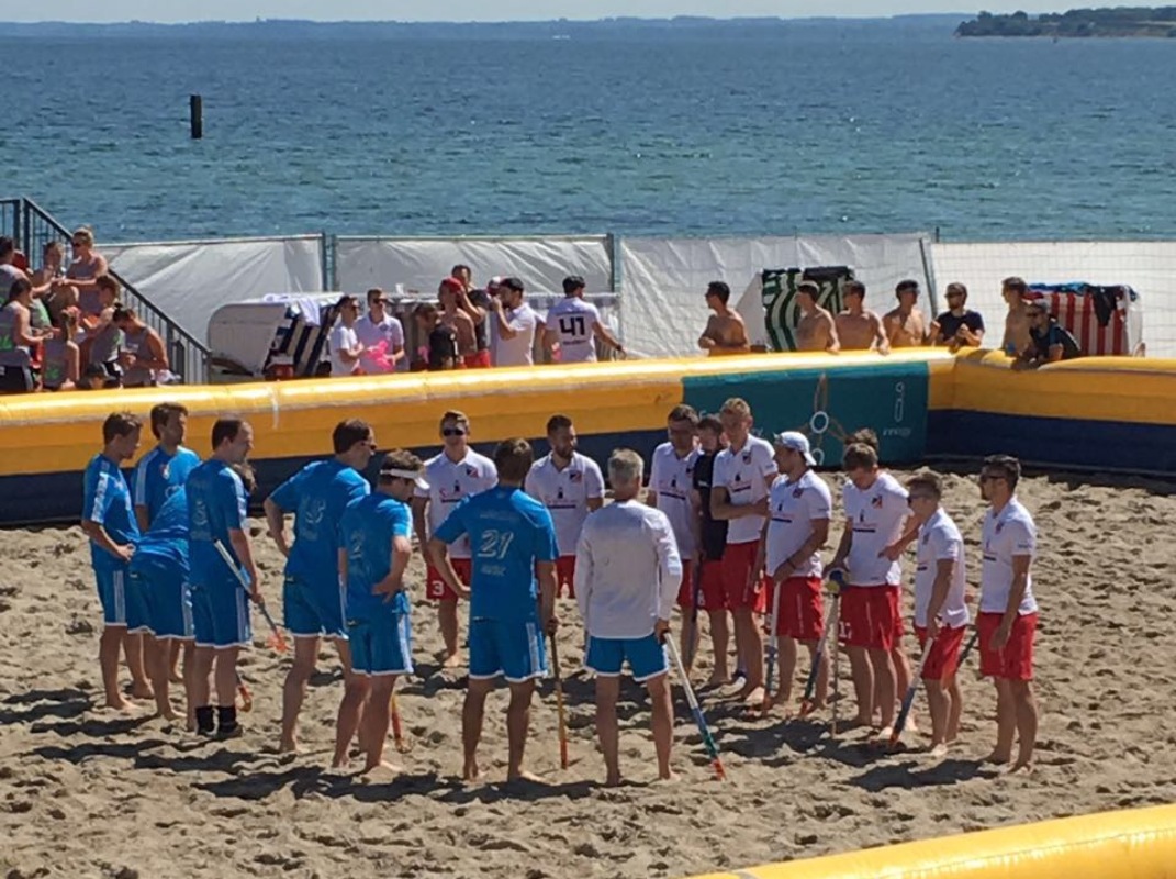 Premiere für BHC-Herren:</br>Teilnahme an Deutscher Meisterschaft im Beach Hockey