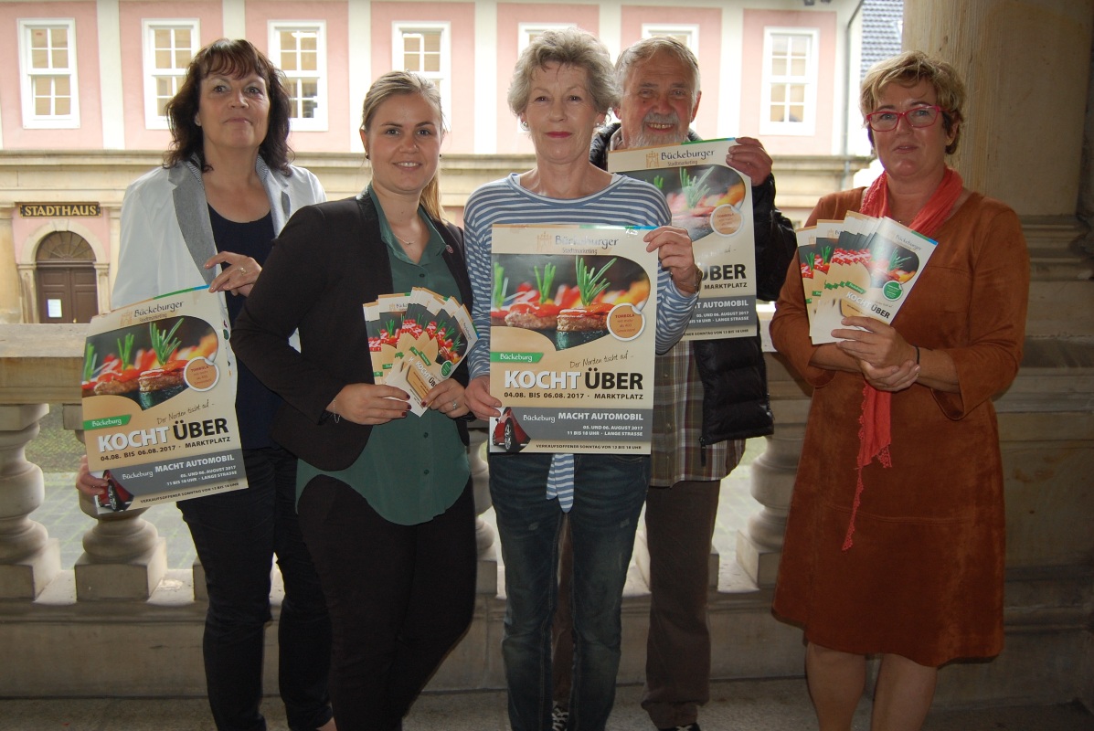 „Der Norden tischt auf“</br>Auf dem Marktplatz: Bückeburg kocht über