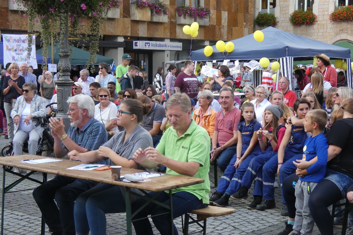 „Bückeburg sucht das Supertalent“</br>Bündnis für Familie veranstaltet Talentshow auf dem Marktplatz