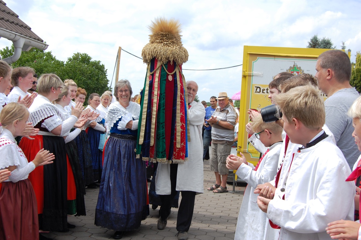 „An der Gemeinschaft und am Leben erfreuen“</br>Erntekreis feiert stimmungsvolles Erntefest
